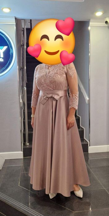 Продам  вечернее Платье