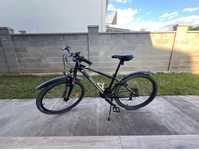 Vând bicicletă Rockrider ST500 Sport Trail