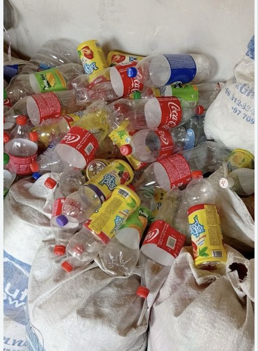 Продам баклажки чистые, разных размеров! 10 тг