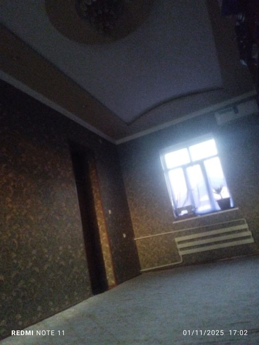 Уй сотилади ҳамма шароити бор иш