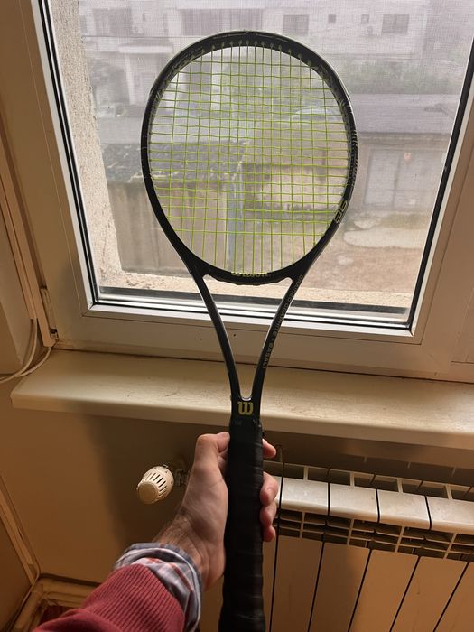 Racheta tenis Wilson Blade 98 vs5 304 gr L2