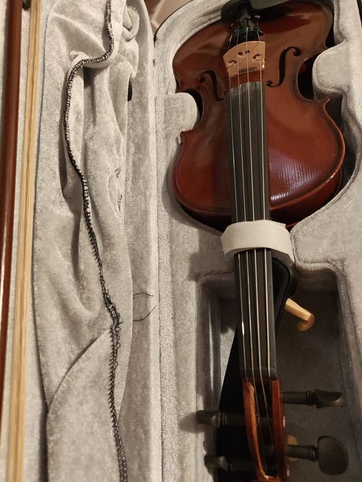 Vând Vioară Impecabila