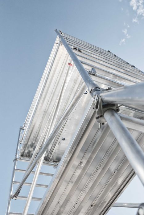 Продавам мобилилни алуминиеви кули MATO R