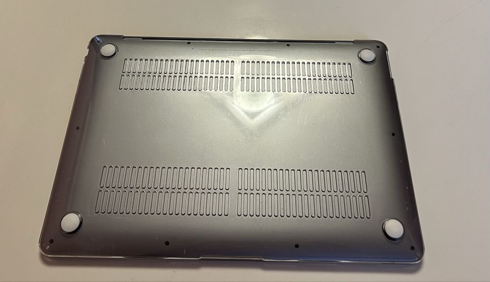 MacBook Air Space Grey, модел 2019, НЕРАЗЛИЧИМ ОТ НОВ