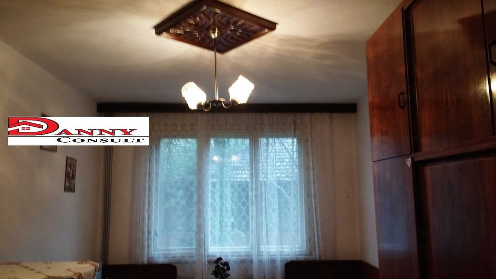 Тристаен апартамент в гр. В. Търново до Пожарната