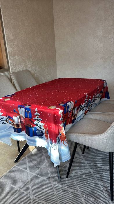 Новогодние скатерти в наличии