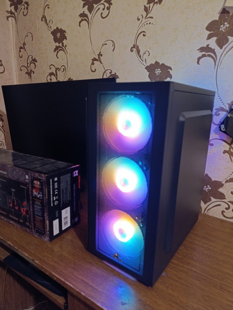Отличный вариант! Компьютер в комплекте! I7 16RAM GTX SSD HDD.