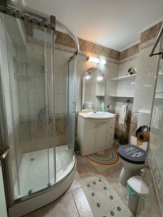 Inchiriez Apartament duplex 3 camere zona Gara