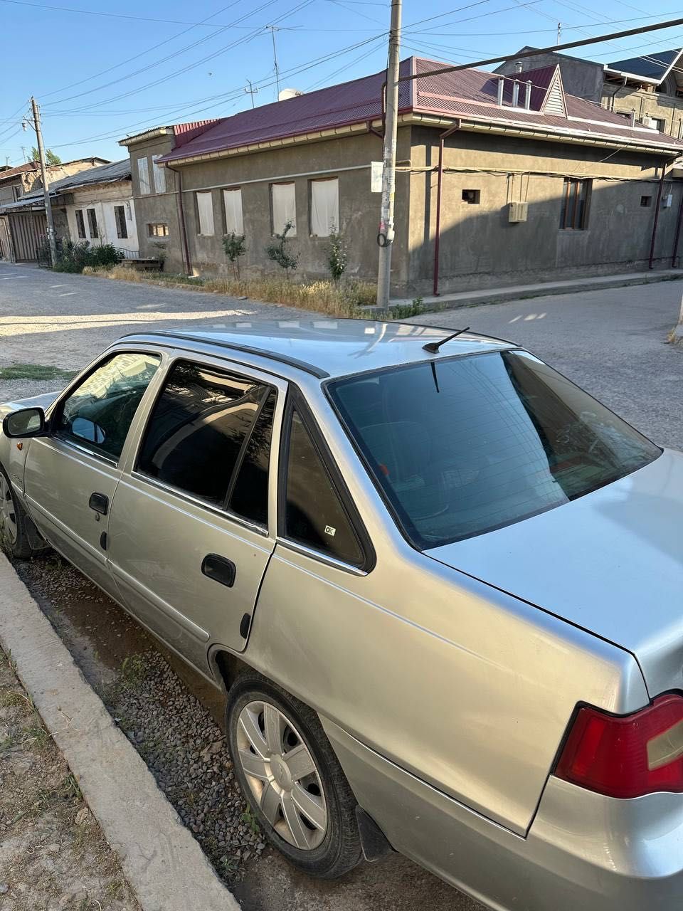Nexia 2 2009, dons