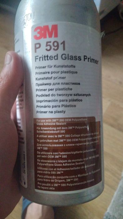 Продам  праймер 3м для стёкол объём 1 литр