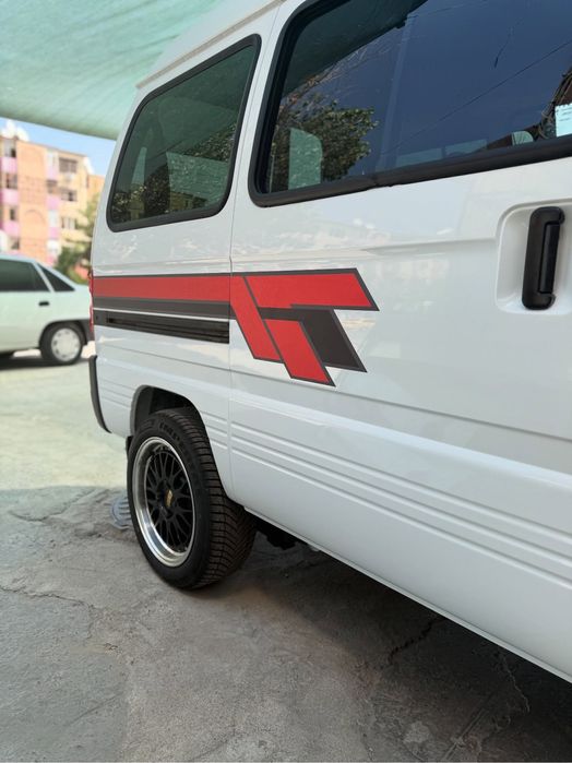 Damas nakleyka naklekala nalichida optom va donaga bor