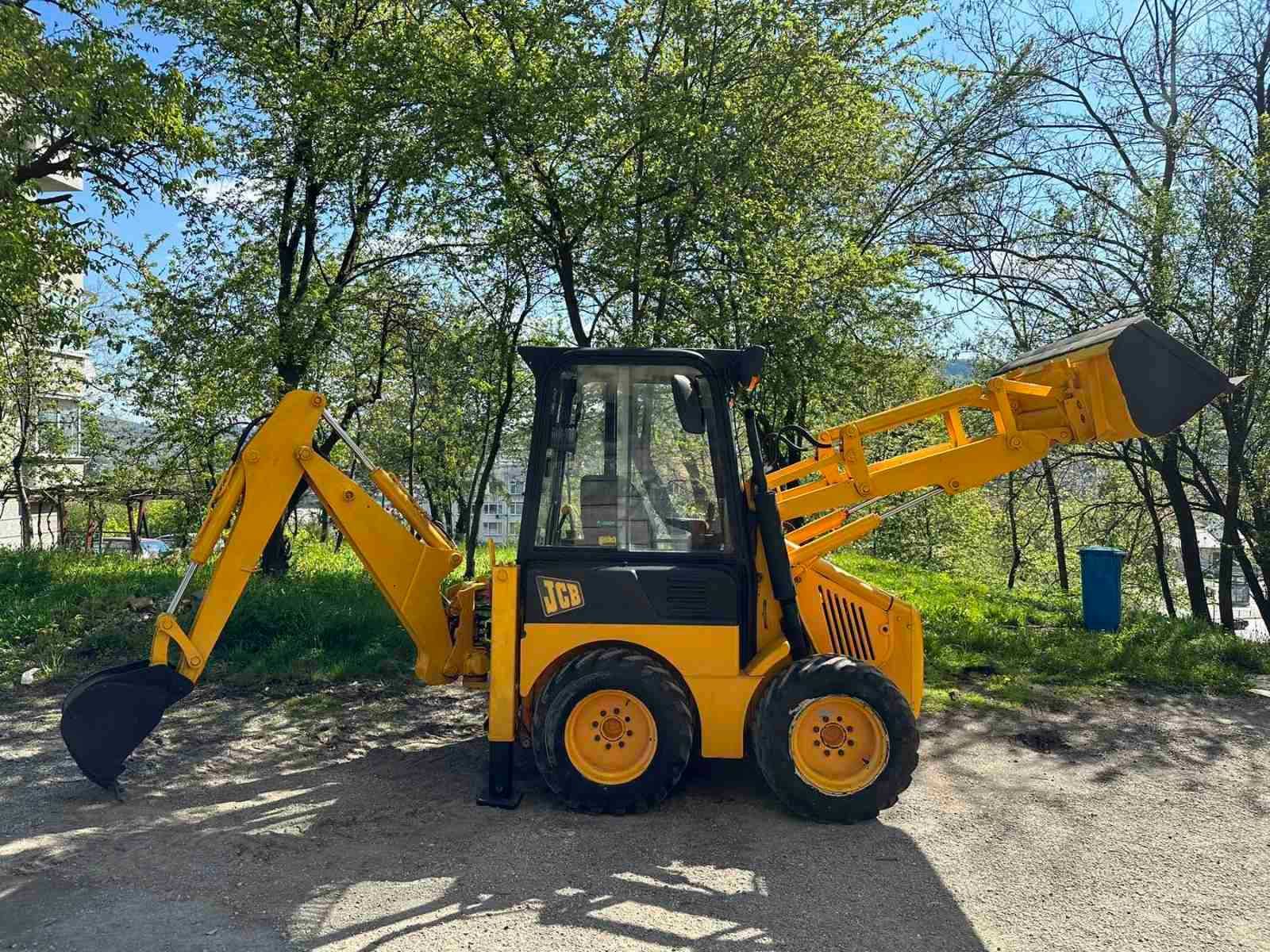 Услуги с мини Багер JCB