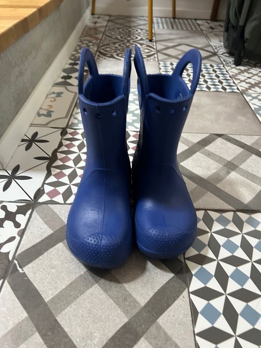 Cizme Crocs C12- culoarea albastră