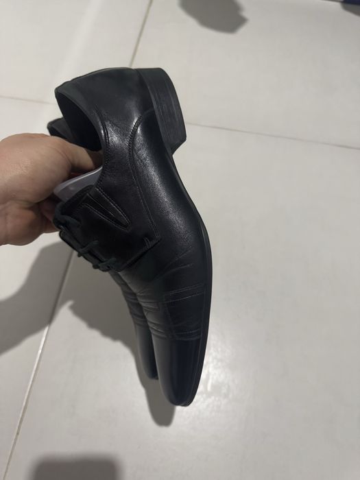 Pantofi eleganti 41 zara gant guess gucci dior armani