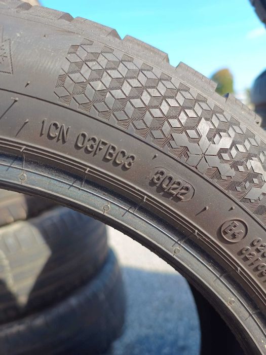 Anvelope iarna Continental 205/55 R17