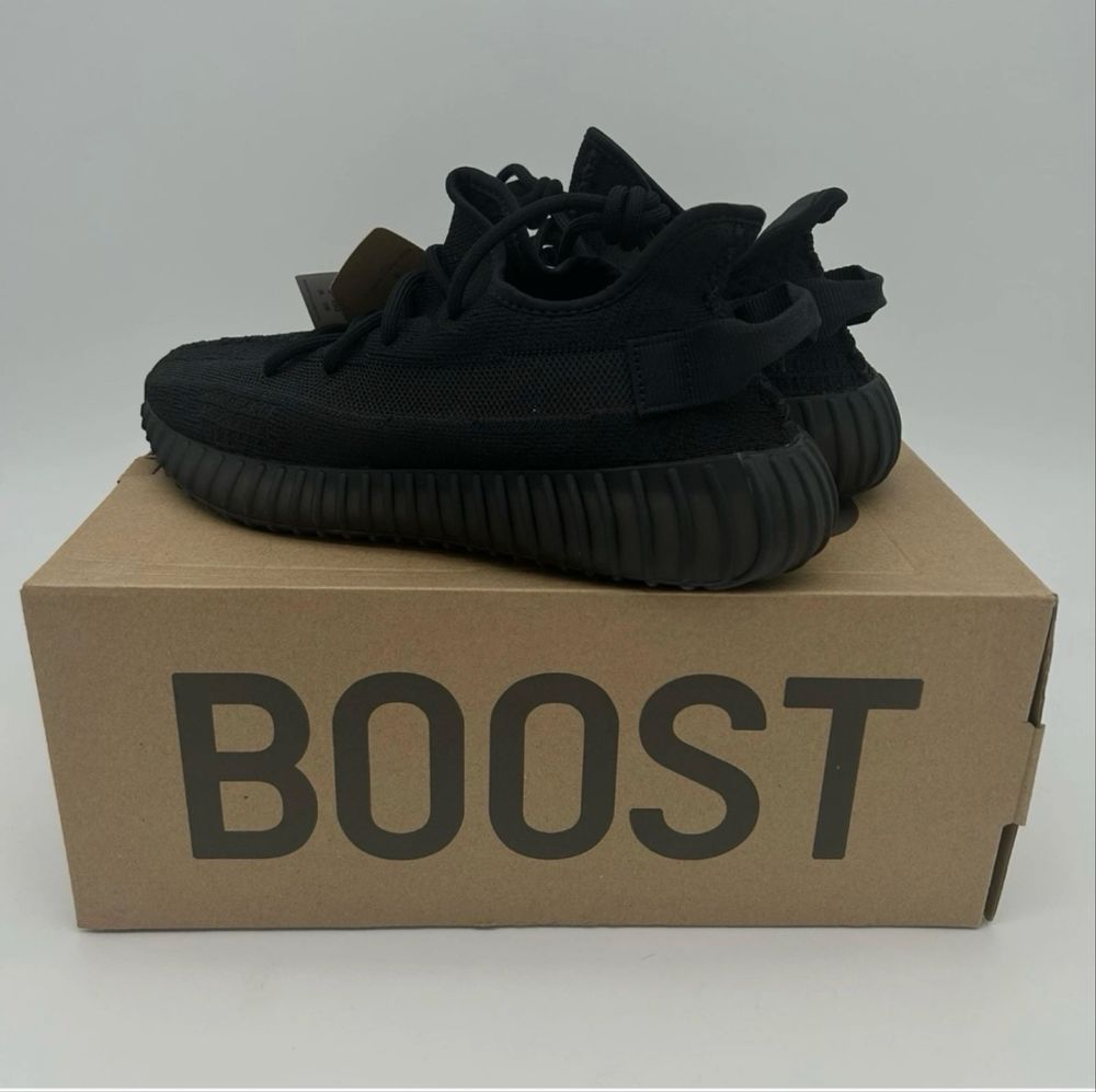 Adidas Yeezy boost 350 black 45