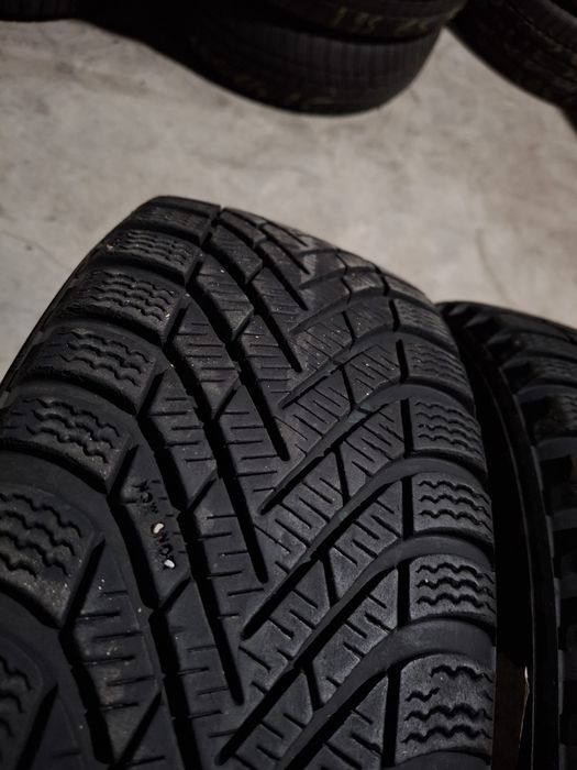 2 Anvelopele de iarnă 185 60 r15 Pirelli