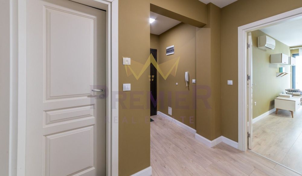 Продава се Тристаен апартамент в Варна, Бриз - 100 кв.м за 2400 €/кв.м - Снимка #5