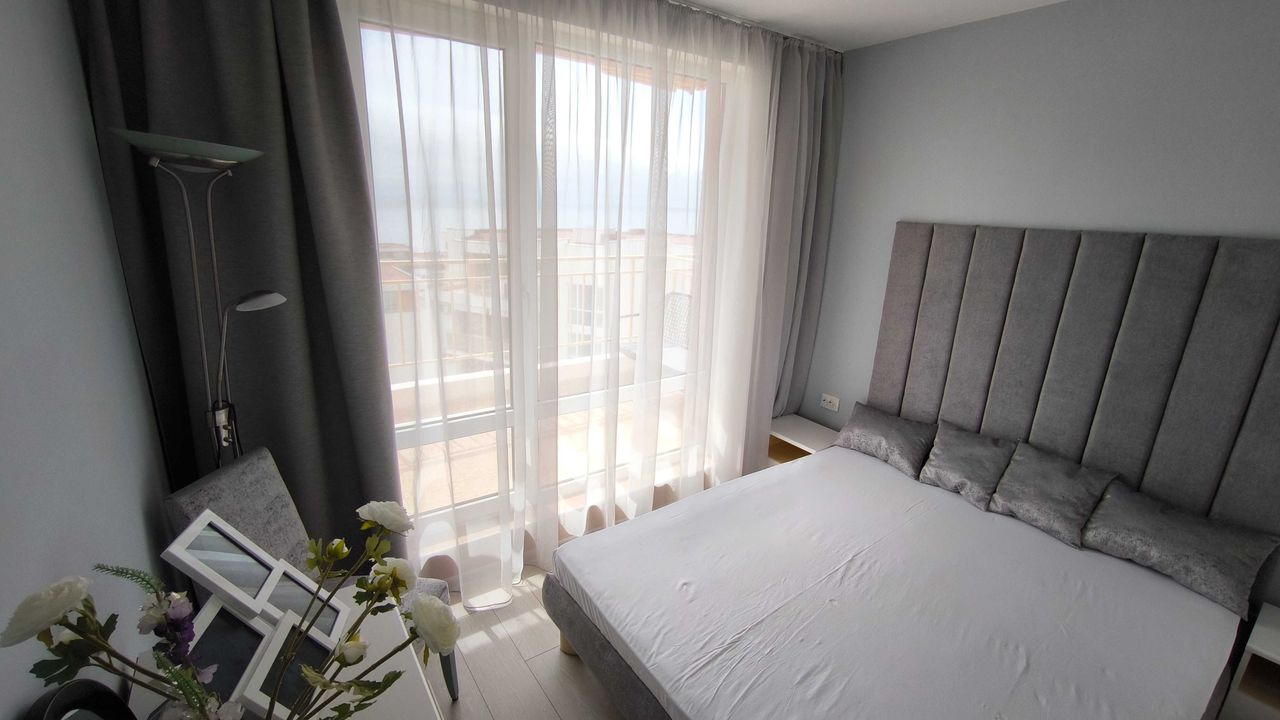 Продава се Тристаен апартамент в Свети Влас - 82 кв.м за 1097 €/кв.м - Снимка #10