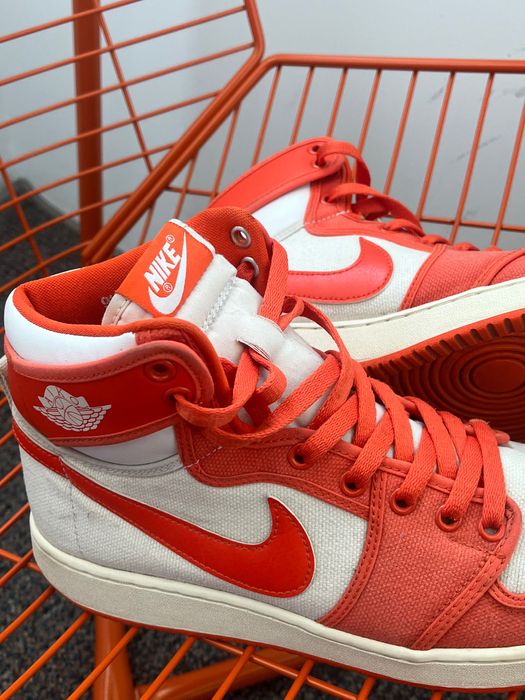 Nike Air Jordan 1 Retro AJKO “Syracuse”