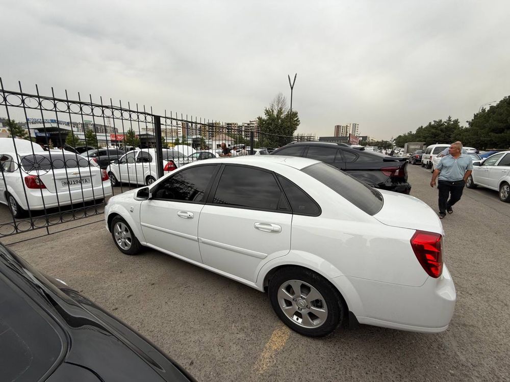 Lacetti Gentra 2022 белый