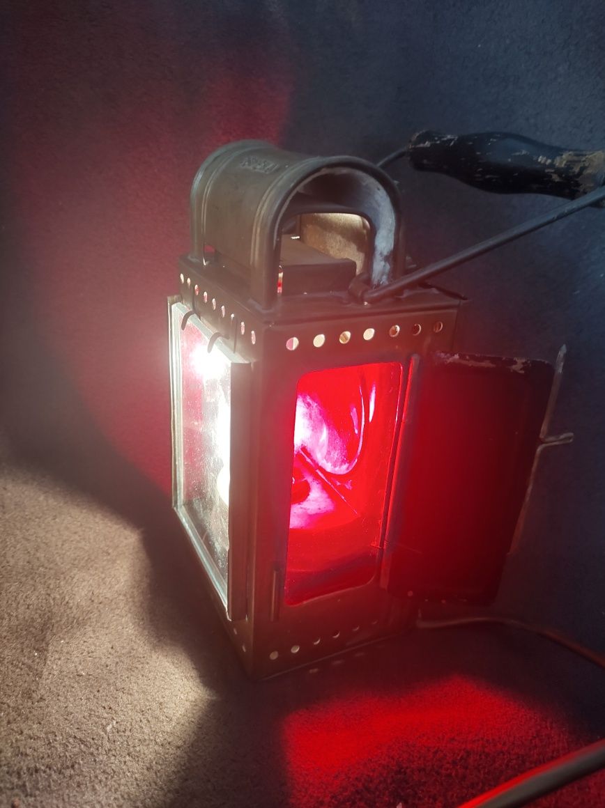 Lampa CFR de colectie marca Osmeka alama 1956