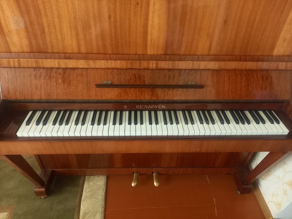 Пианино музыкальное