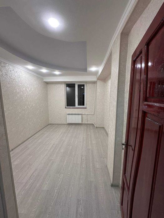 продается квартира на куйлуке 3 комнатная 7 этаж
