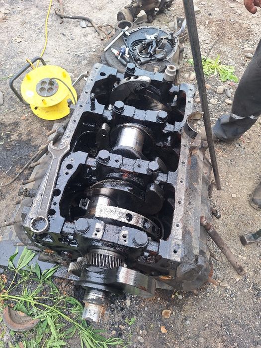 продам блок цилиндров Ямз 236