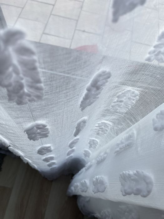 Vand perdea 290cmx245 cm, model norosori, 100 lei buc