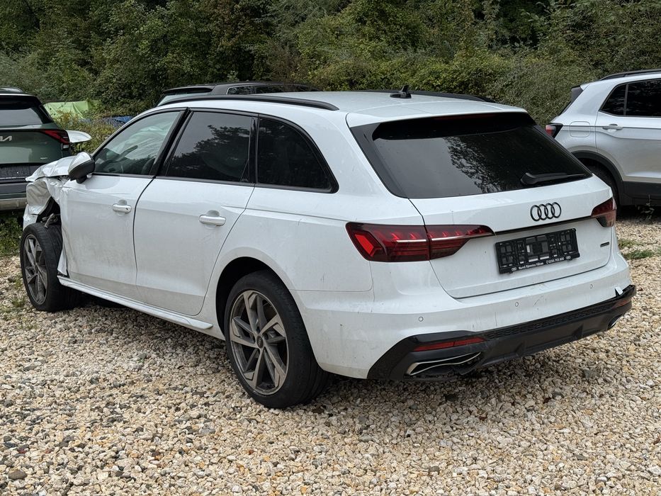 Audi A4 2.0 TDI S-Line Quattro 2023 avariat