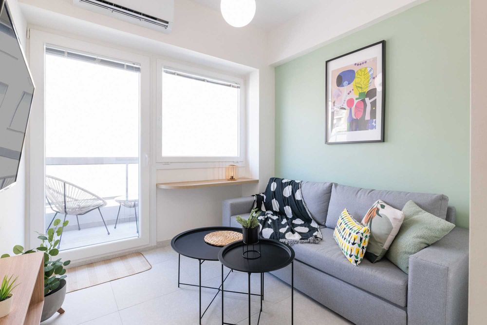 Дава се под наем Двустаен апартамент в София, Център - 55 кв.м за 382.5 € - Снимка #3