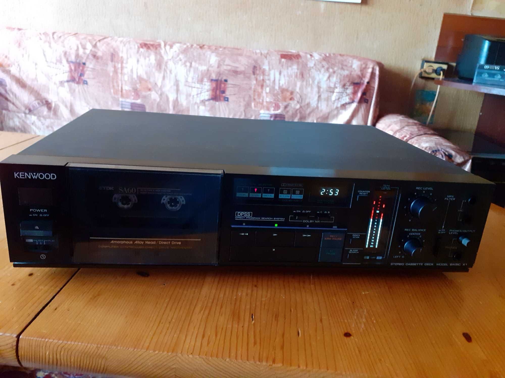 Дек ТОП модел KENWOOD BASIC X 1- Японски -Отличен.