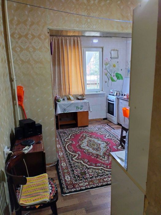 Продается 2-комнатная квартира, массив Куйлюк-5, ориентир Базарчик