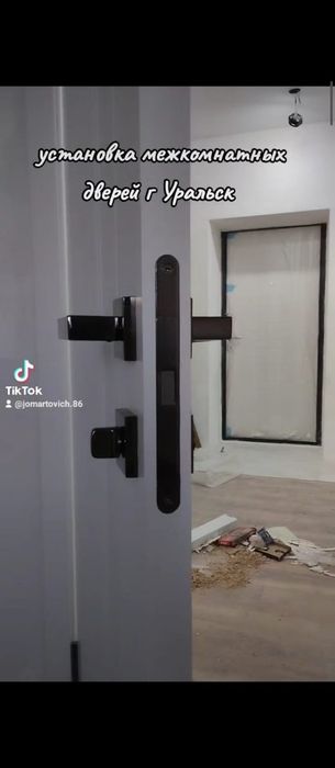 Установка дверей договорная