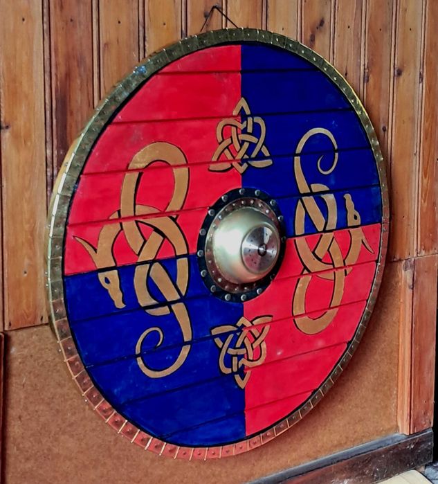 Нормандски щит-дървен