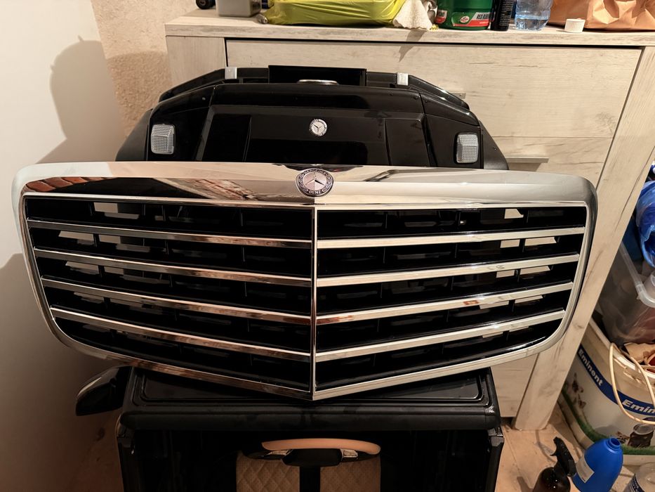 Решетка фейслифт авантгард за е класа w211