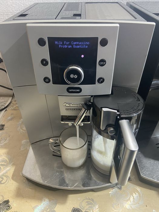 Espresor cafea Delonghi perfecta capucino