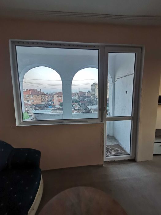 Дава се под наем Тристаен апартамент в Бургас, Меден рудник - зона А - 120 кв.м за 125 € - Снимка #3