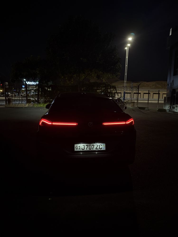 BMW X6 M40I Full