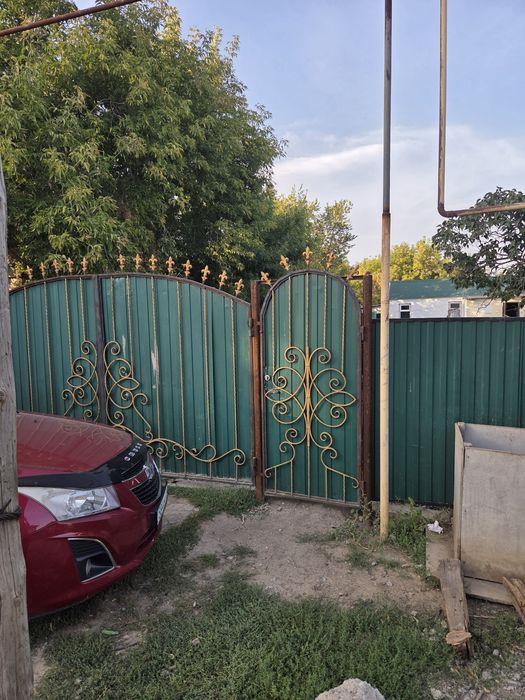 Продам дом +фундамент 14×10+летня кухня