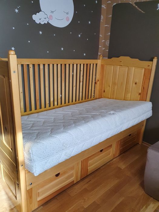 Дървено детско легло+матрак