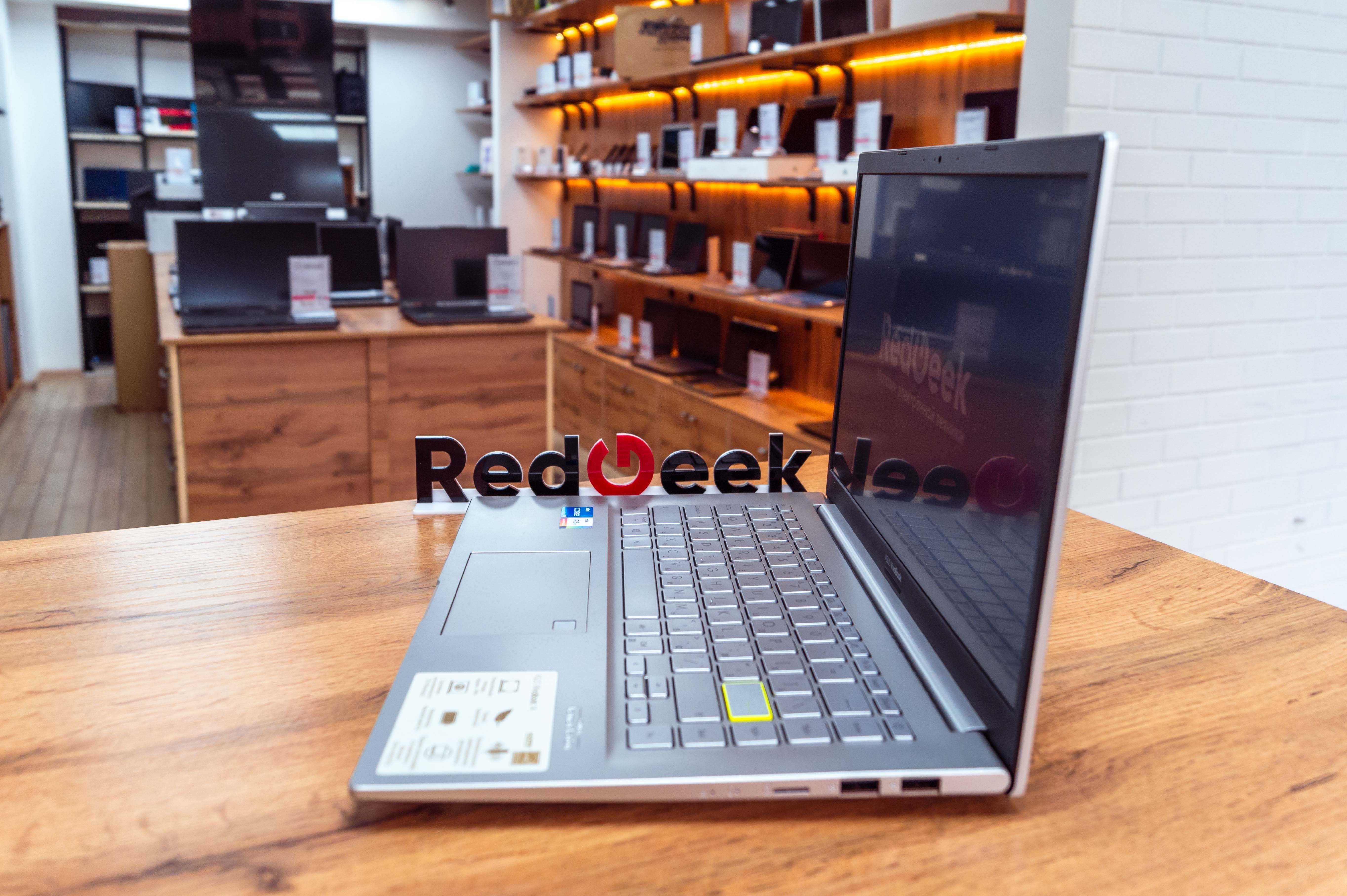 Asus Vivobook K413EA|INTEL I5|SSD 256 |Intel Iris Xe Graphics|Red Geek