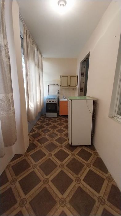 Navoiy shahrida 2 xona uymiz sotiladi arzon narxda