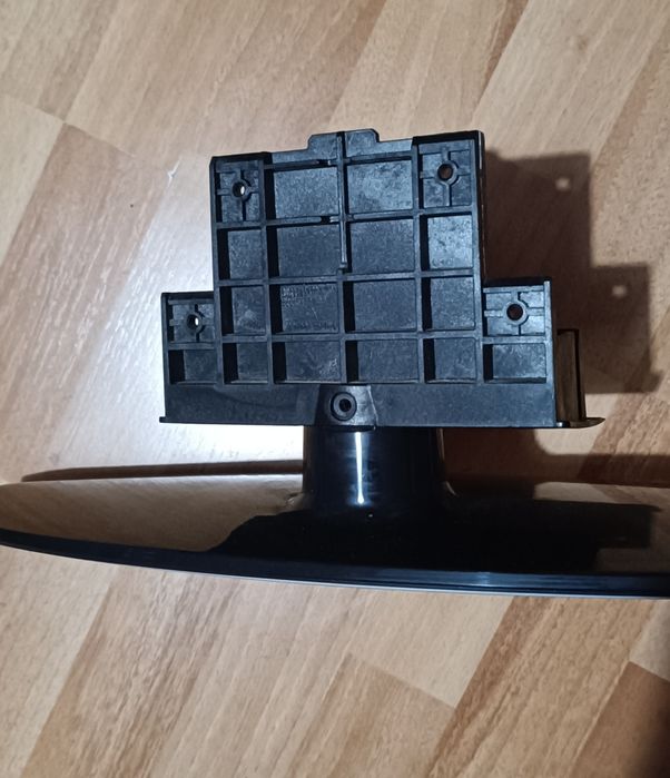 Стойка за TV SAMSUNG 32"