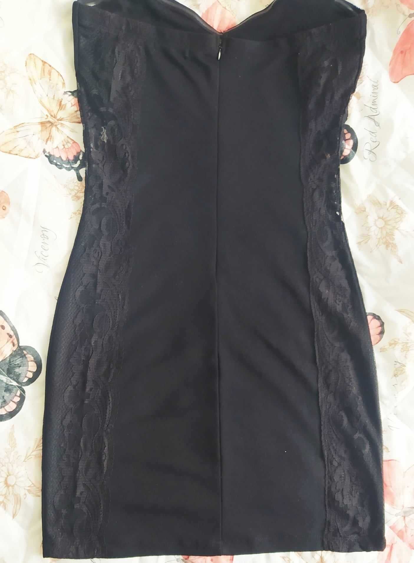 Малка черна рокля със странична дантела, М, нова