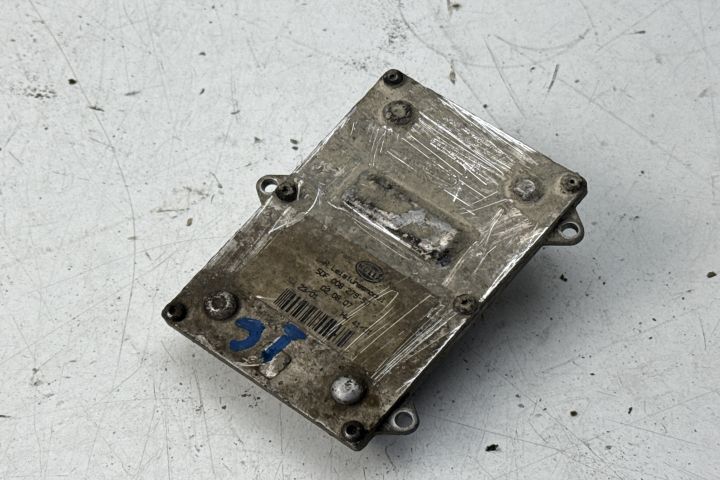 Balast / Modul xenon far stanga HELLA 5DF00827950 Mercedes-Benz E-Cla
