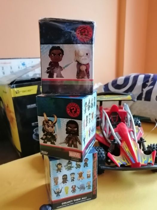 марвел фигурки Funko Mystery Minis-нови 3 бр по 15 лв едната