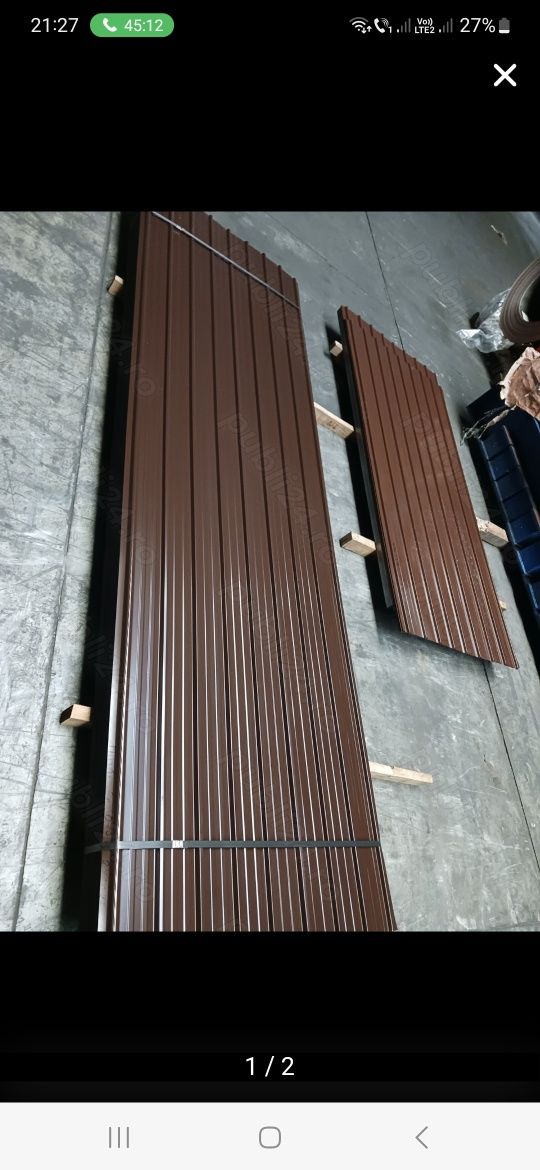 Tabla cutata maro