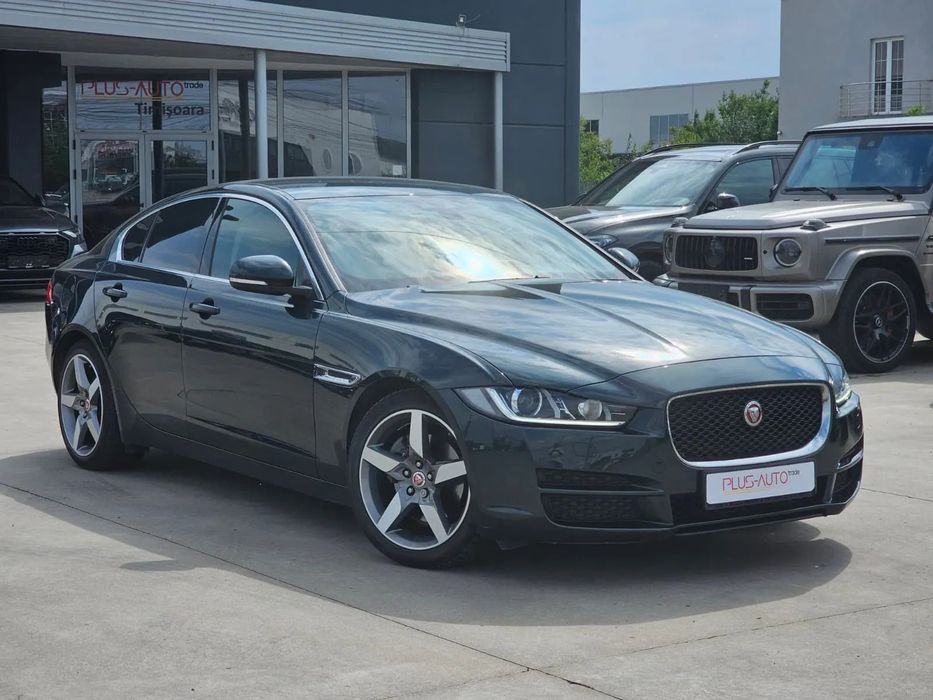Jaguar XE Prestige